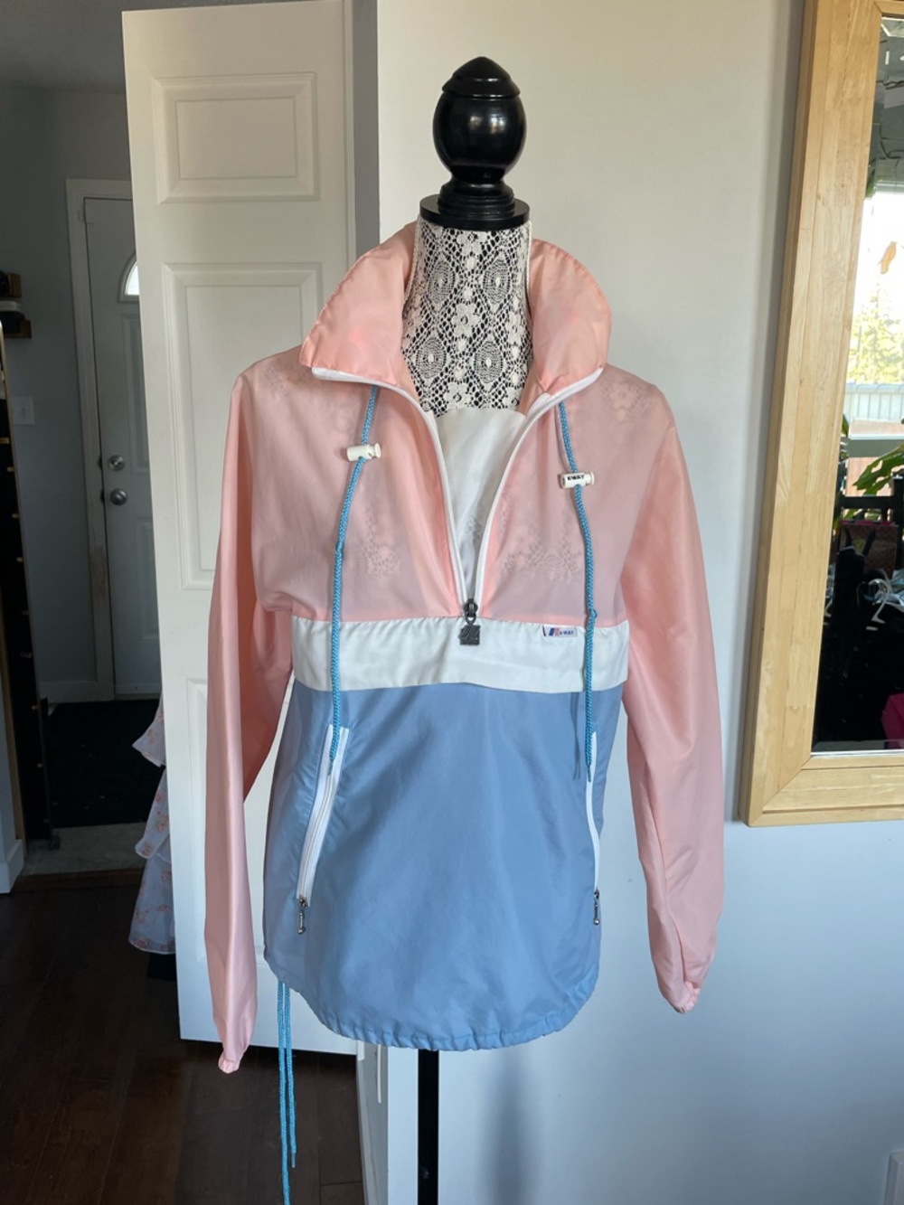 Vintage Awesome Two-Piece Track Suit Matching Set. Jacket and Pants. Small - Picture 2 of 12
